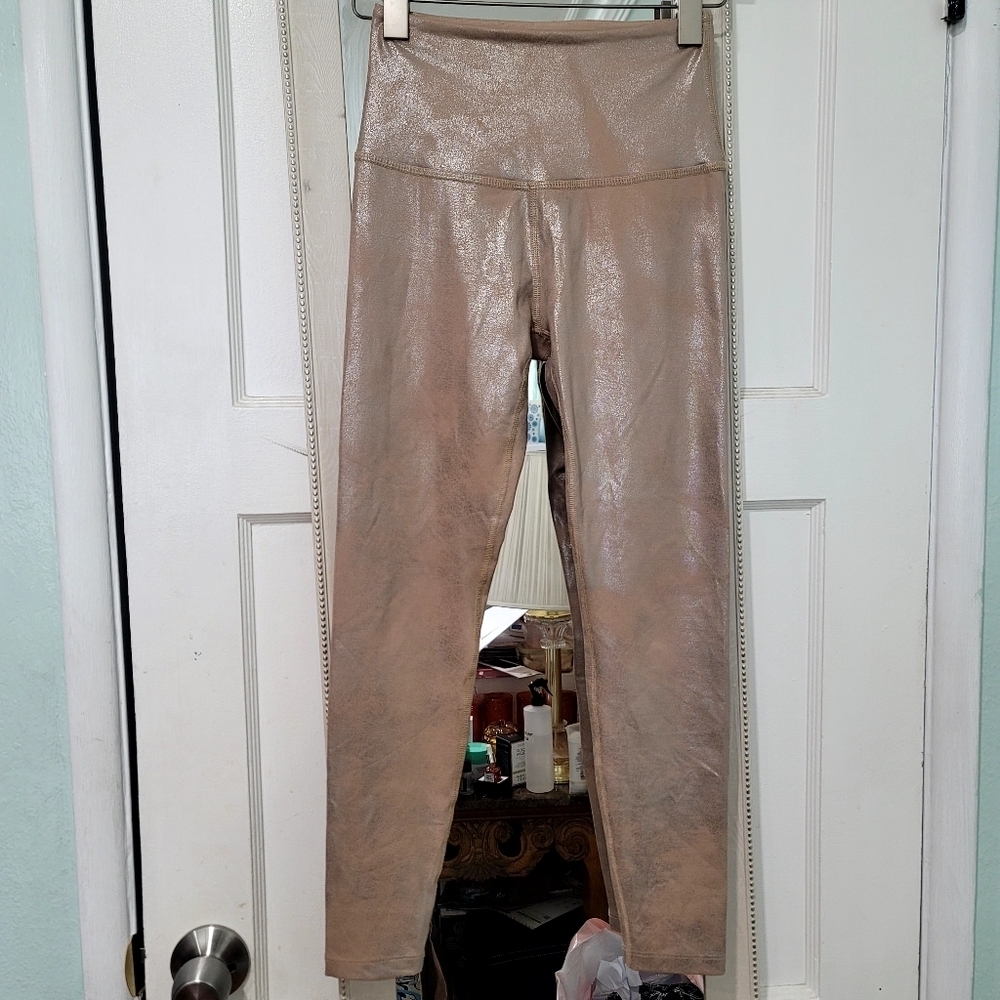 Beyond Yoga softshine leggings size small - Picture 17 of 17